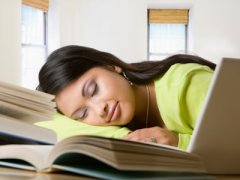 女性养生 哪些睡眠坏习惯要不得？
