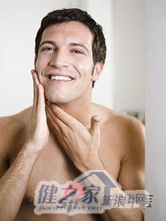 新浪中医男性养生：刮胡子的频率会影响寿命长短