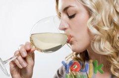 酒对女人肝脏的损害是男人的两倍